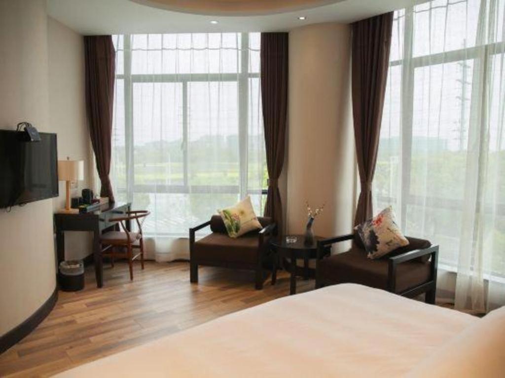 Jinjiang Metropolo Hotel - Liyang Tianmu Lake 常州 外观 照片